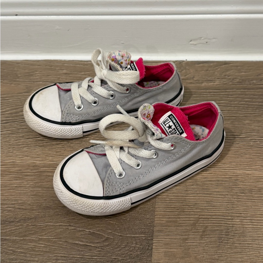 Converse All Star Grey & Pink Low Top Sneaker Shoes Girls 8c Paint Splatter